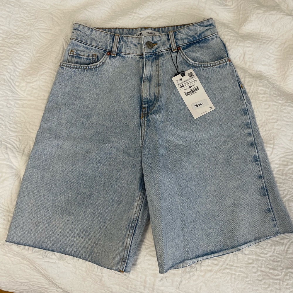 NWT Zara Denim/Jean Shorts